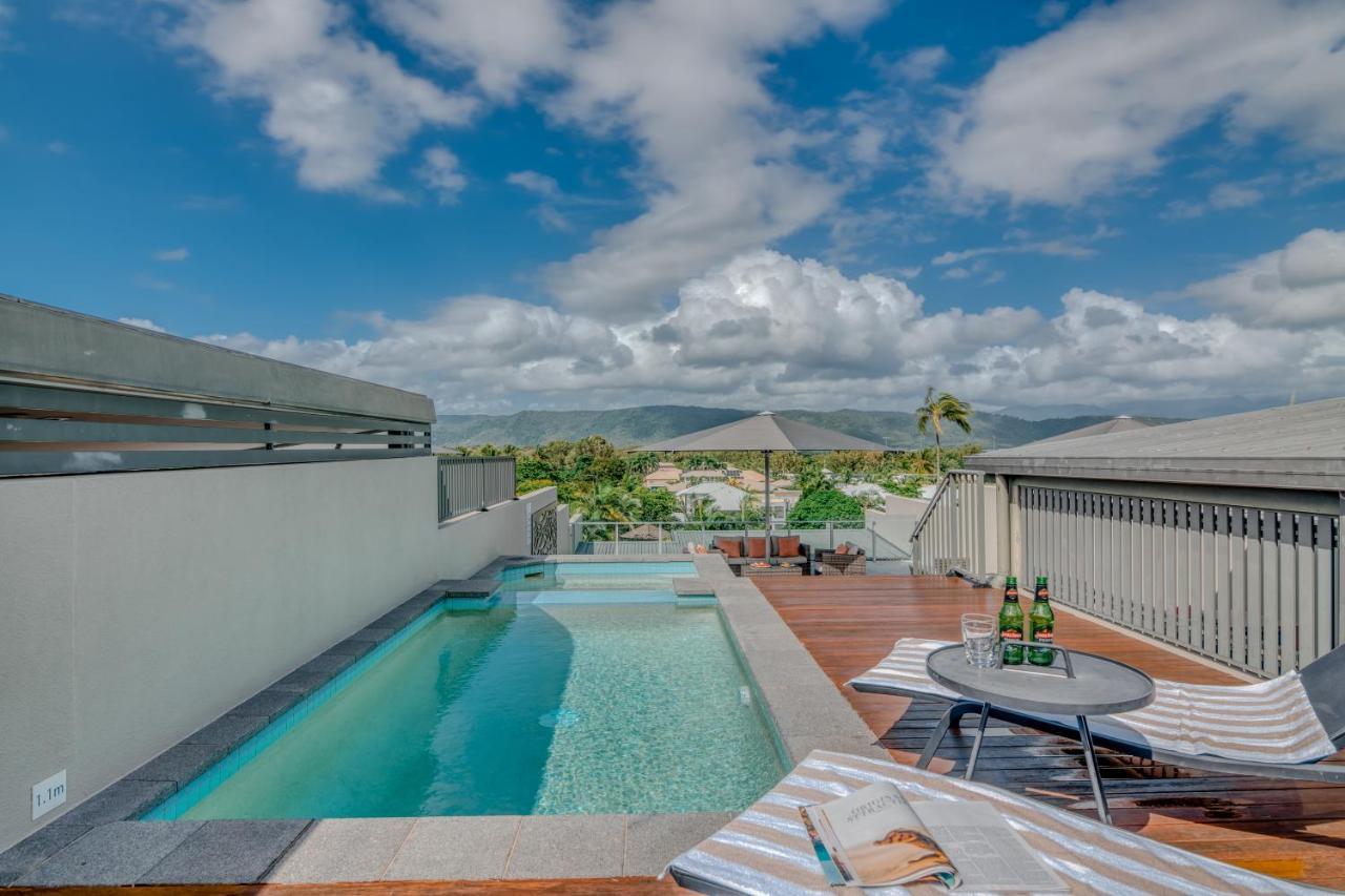 Coconut Grove Aparthotel Port Douglas Eksteriør bilde